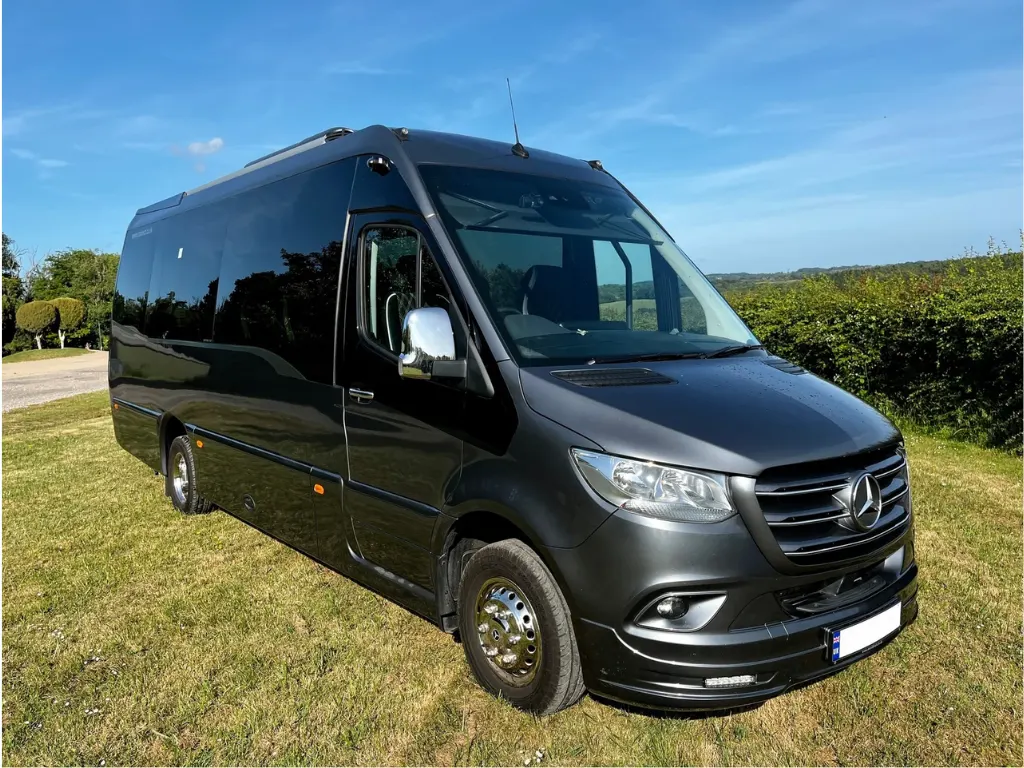 Minibus & Coach Hire for Corporate Hire