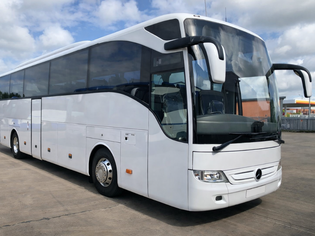 Minibus & Coach Hire for School and University